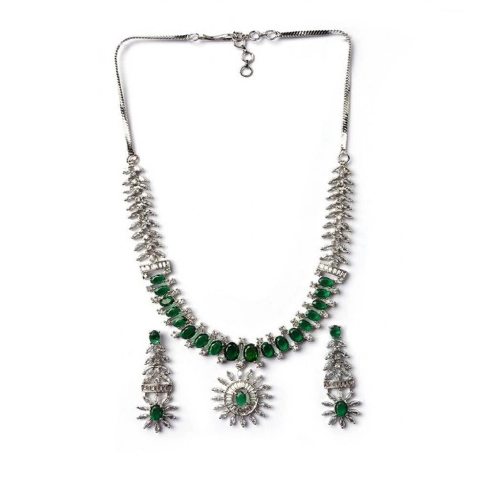 Amfyn Women's Brass Silver Plated Necklace set (Green)