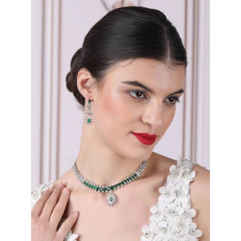 Amfyn Women's Brass Silver Plated Necklace set (Green)