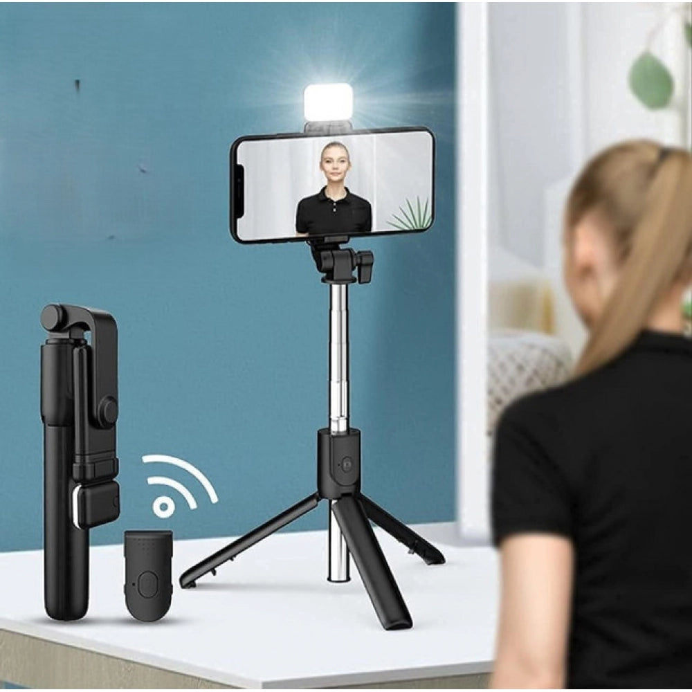 Amfyn Pack of 2 Selfie Stick R1s (Multicolor)