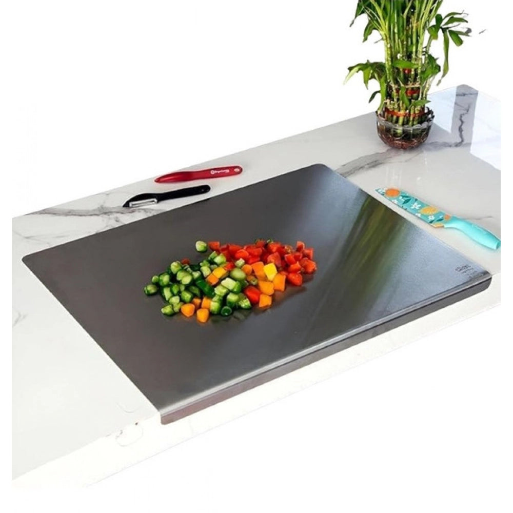 Amfyn Stainless Steel Chopping Board (Silver)
