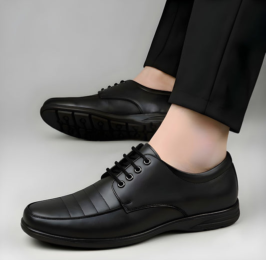 Black lace-up formal shoes, synthetic leather upper, cap toe, rubber sole